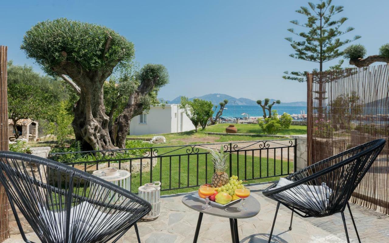 Eptanisos Beachfront Suites Zante Keri Oda fotoğraf